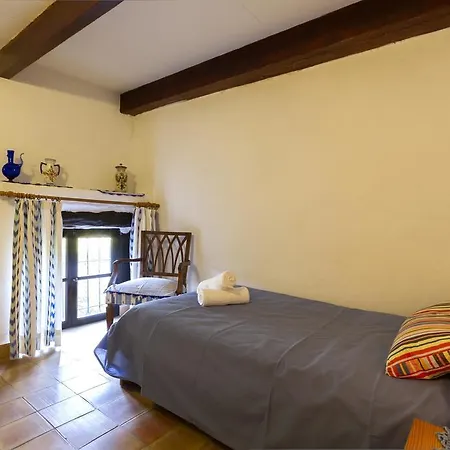 Вілла Plana Morro *